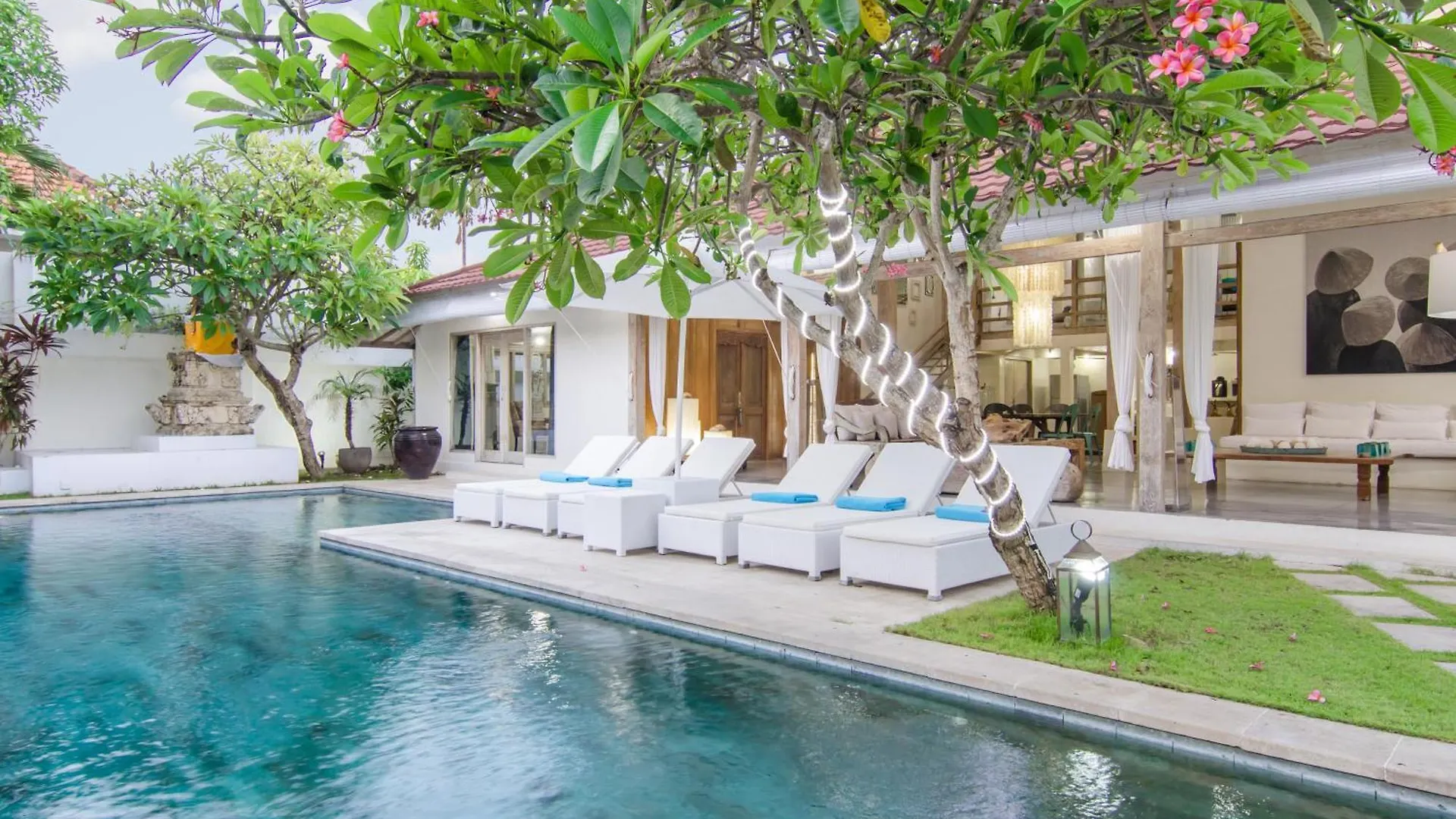 Luxurious&Spacious 4Br Villa In Seminyak  Seminyak (Bali)